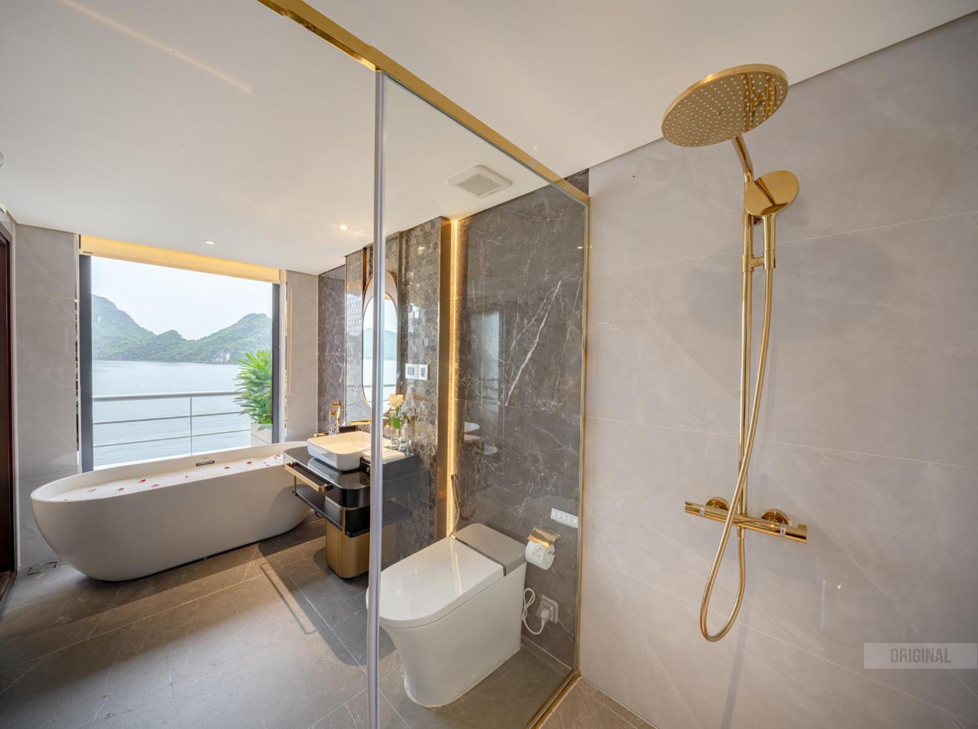 Sea Stars Cruise Bay Ha Long