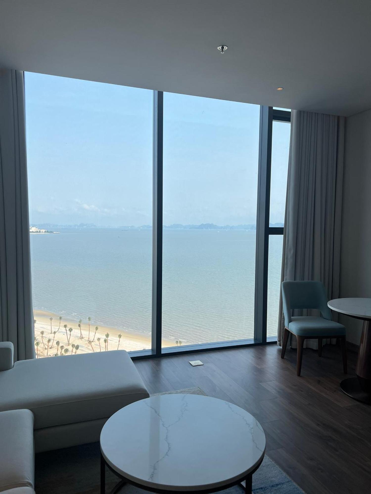 Hotel Khach San A Lacarte Bay, Ngay Mat Bien, Mien Phi Be Boi Ha Long