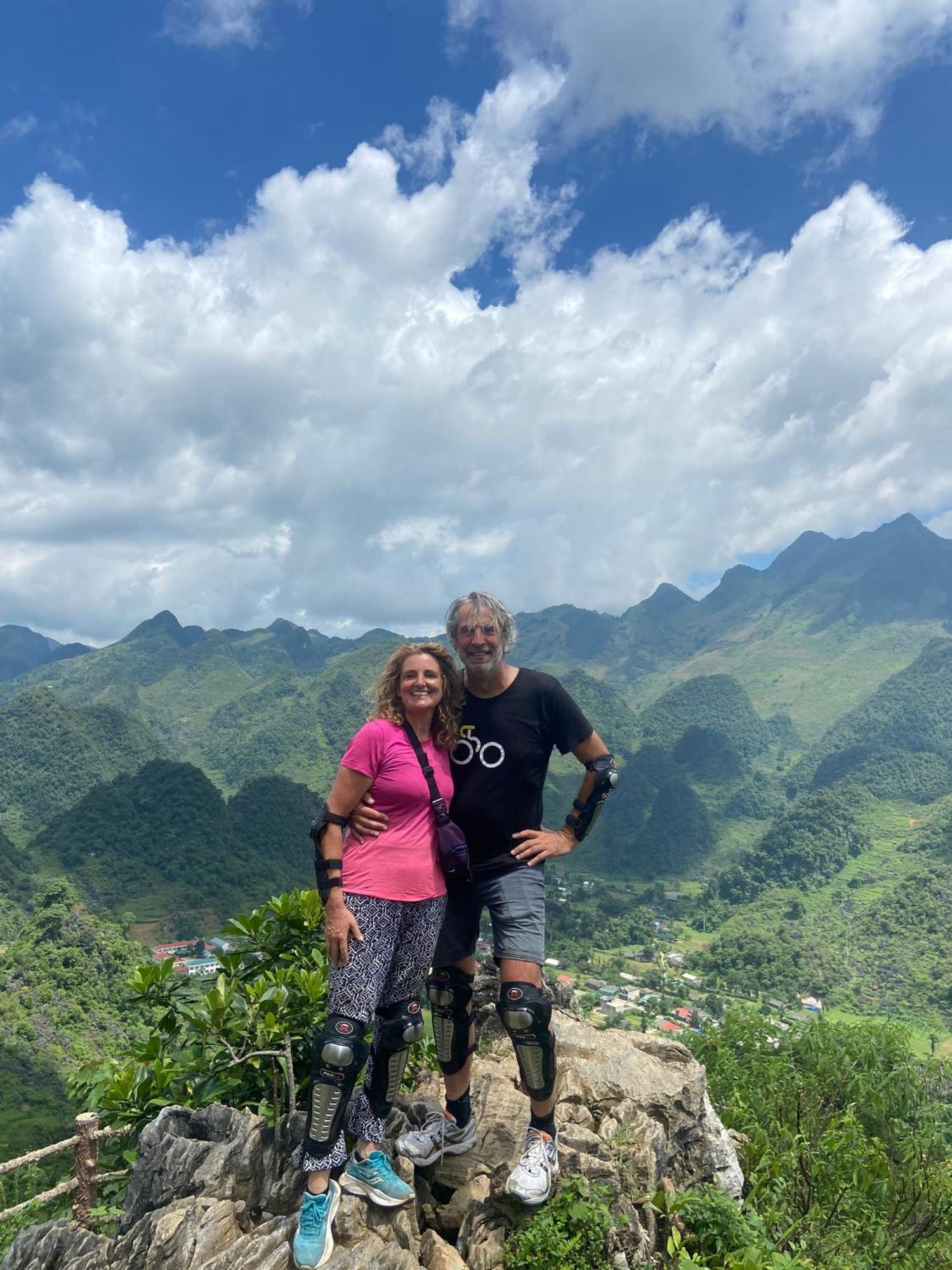 Bed & Breakfast Strawberry House , Tour & Motorbikes Rentel Hà Giang