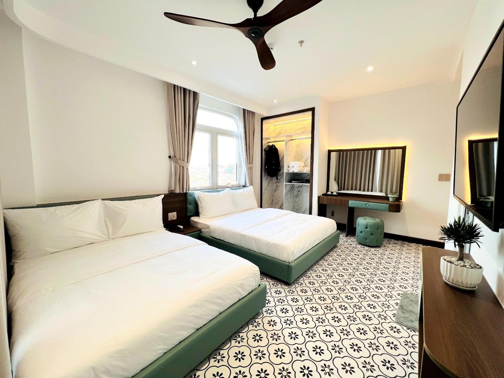 Le's Sky Hotel Da Lat