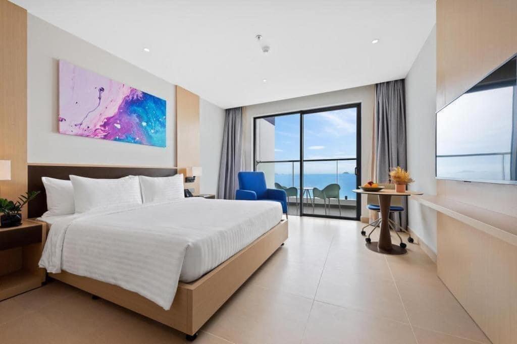 The Sea View Cam Ranh Khách sạn