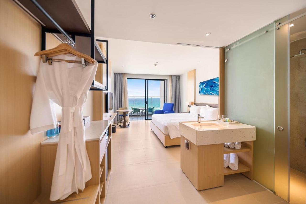 Khách sạn The Sea View Cam Ranh Thon Hoa Da