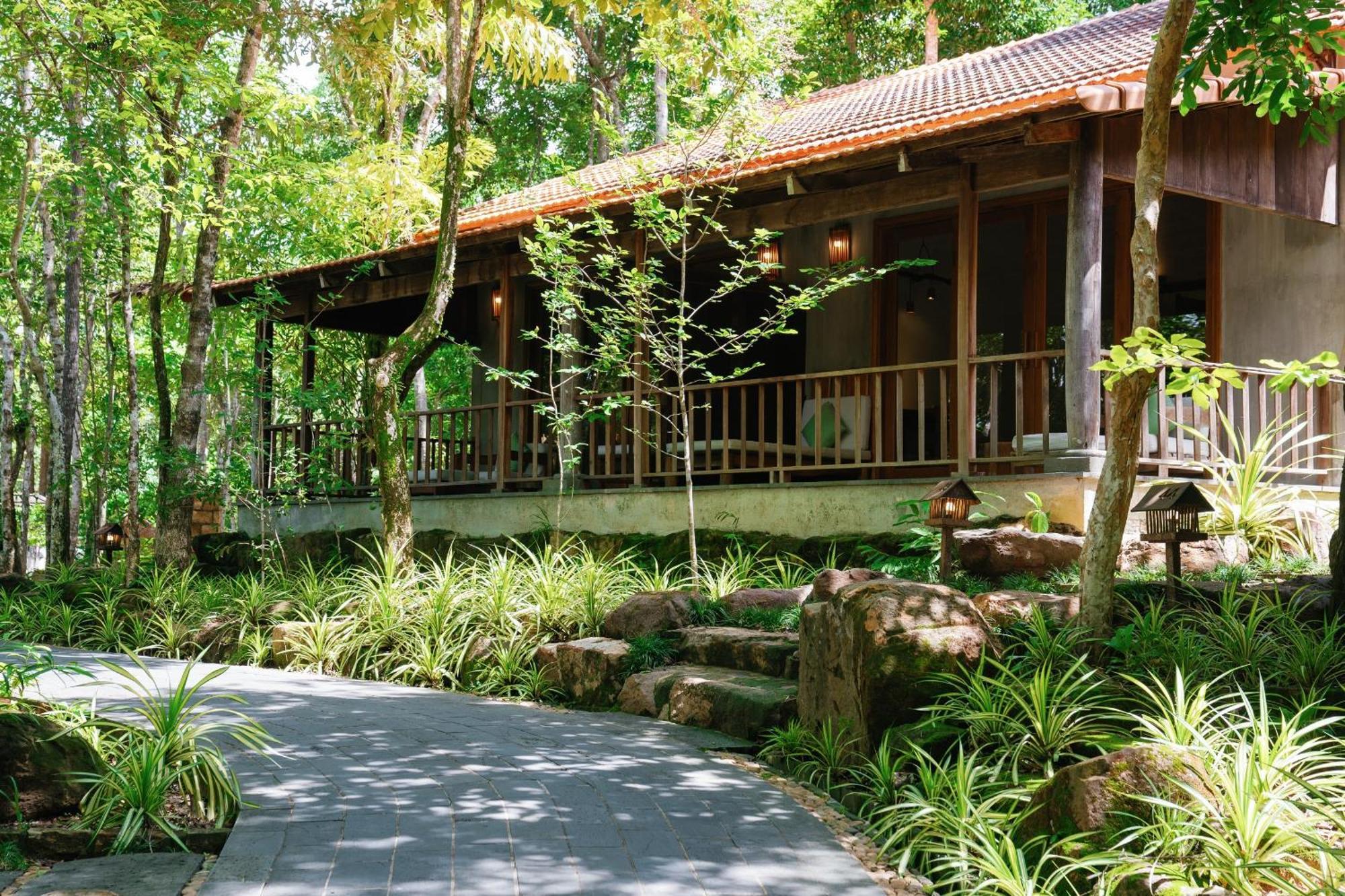 Bay Resort&spa Khu nghỉ mát 5*