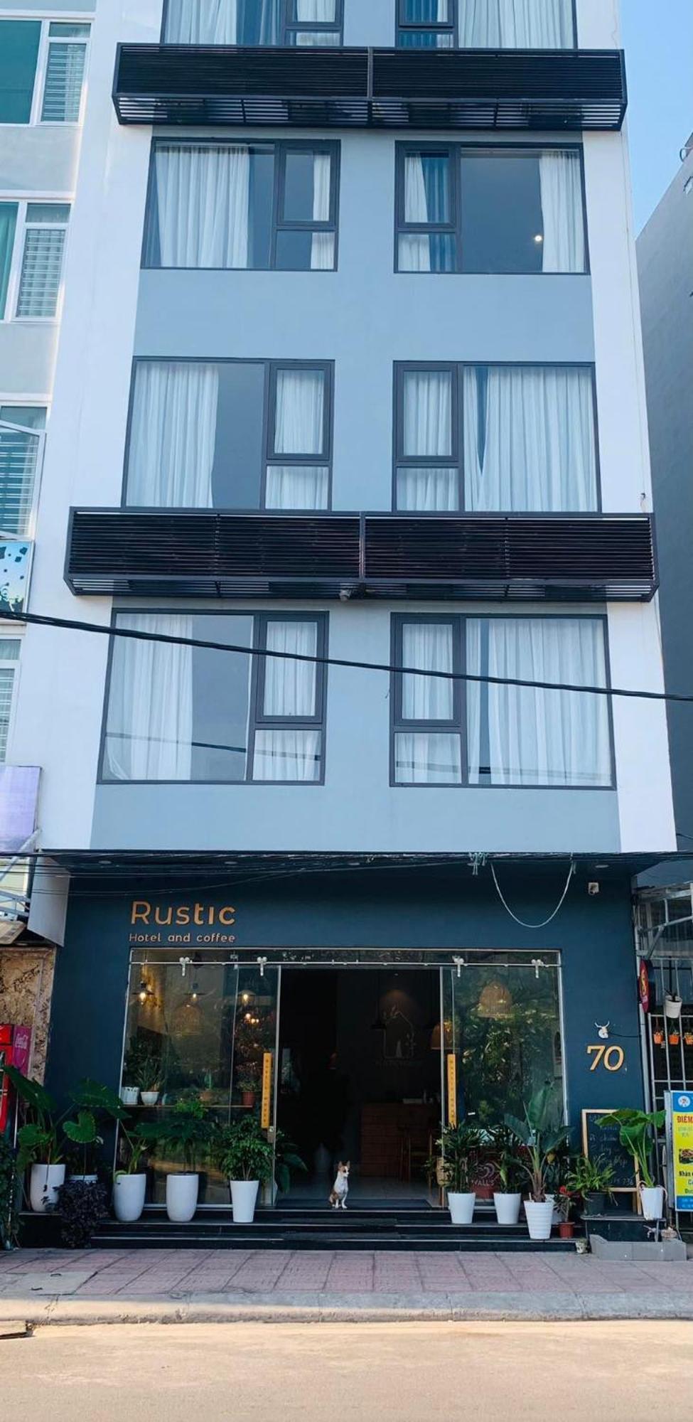 Hotel Rustic House