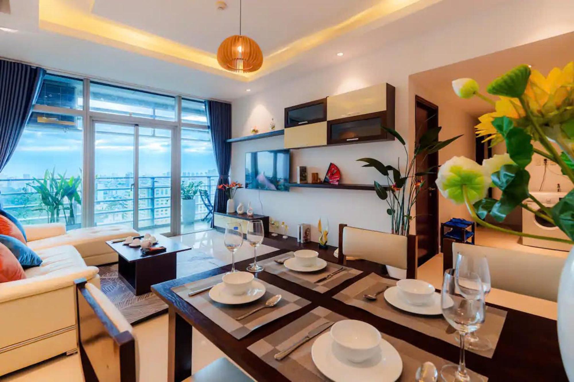 Salute De Sailing Tower - Palace Garden District 1 Apartment Ho Chi Minh City