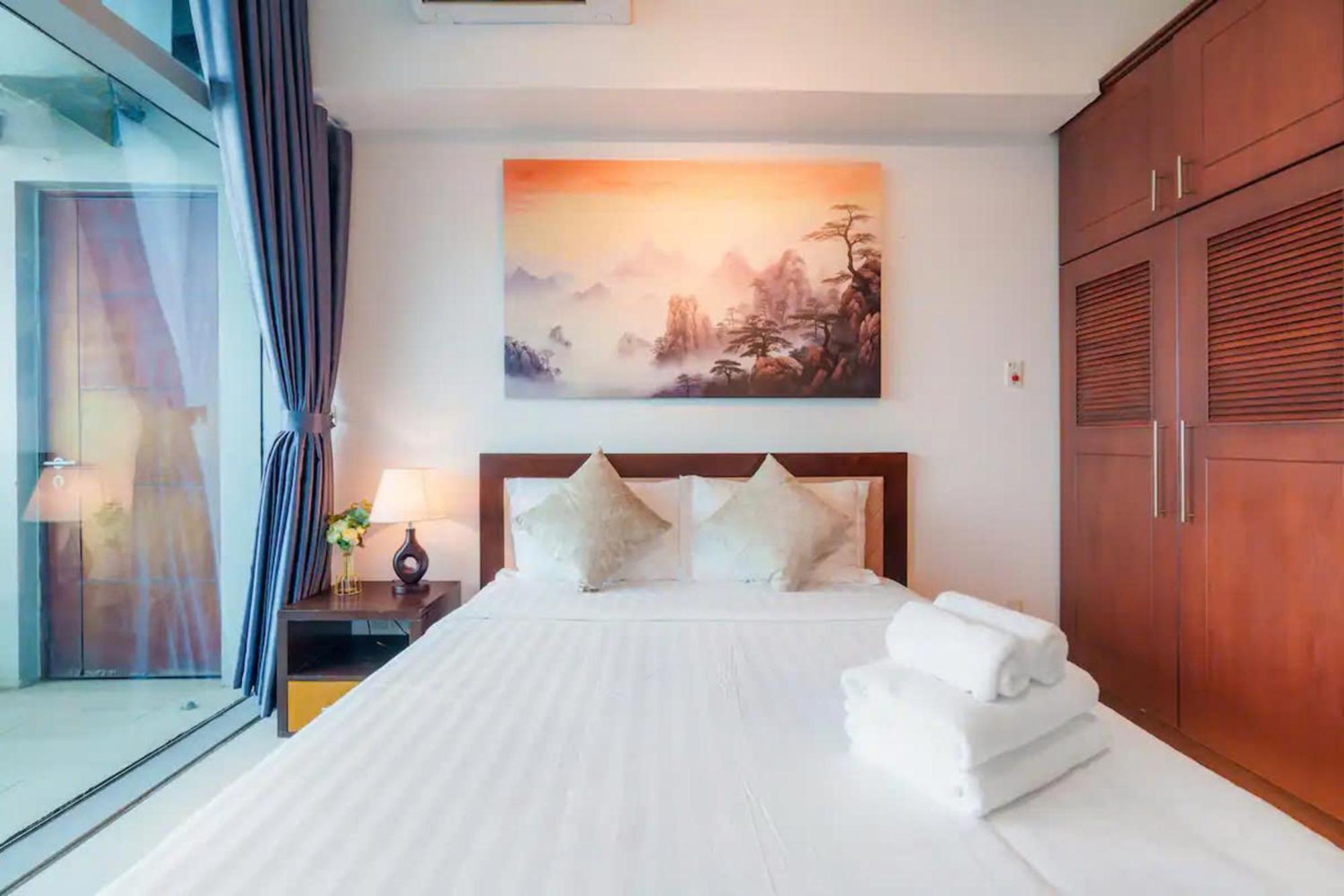 Salute De Sailing Tower - Palace Garden District 1 Apartment Ho Chi Minh City