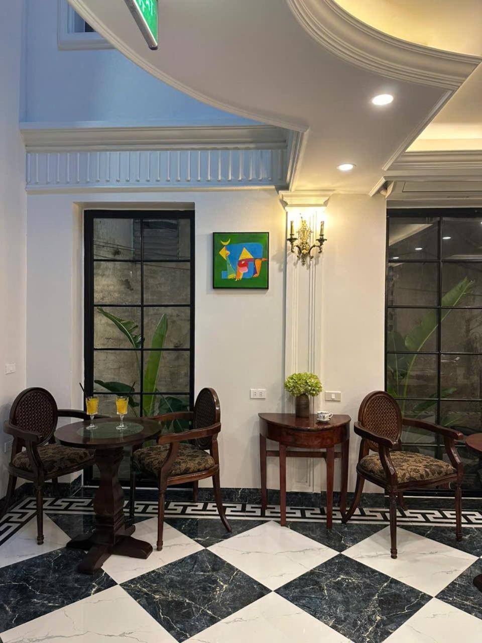 Tam Coc Mountain Sunset And Garden Hotel