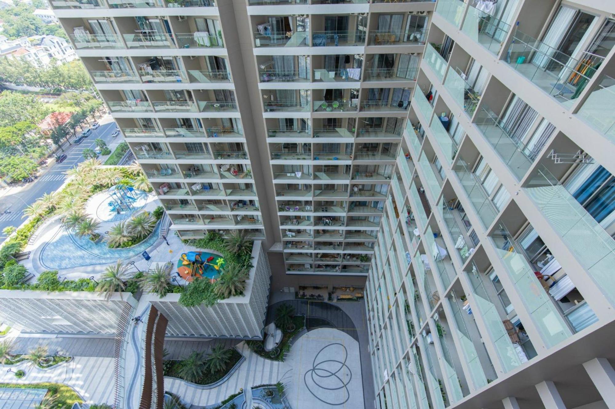 The Song Garnet Apartment
