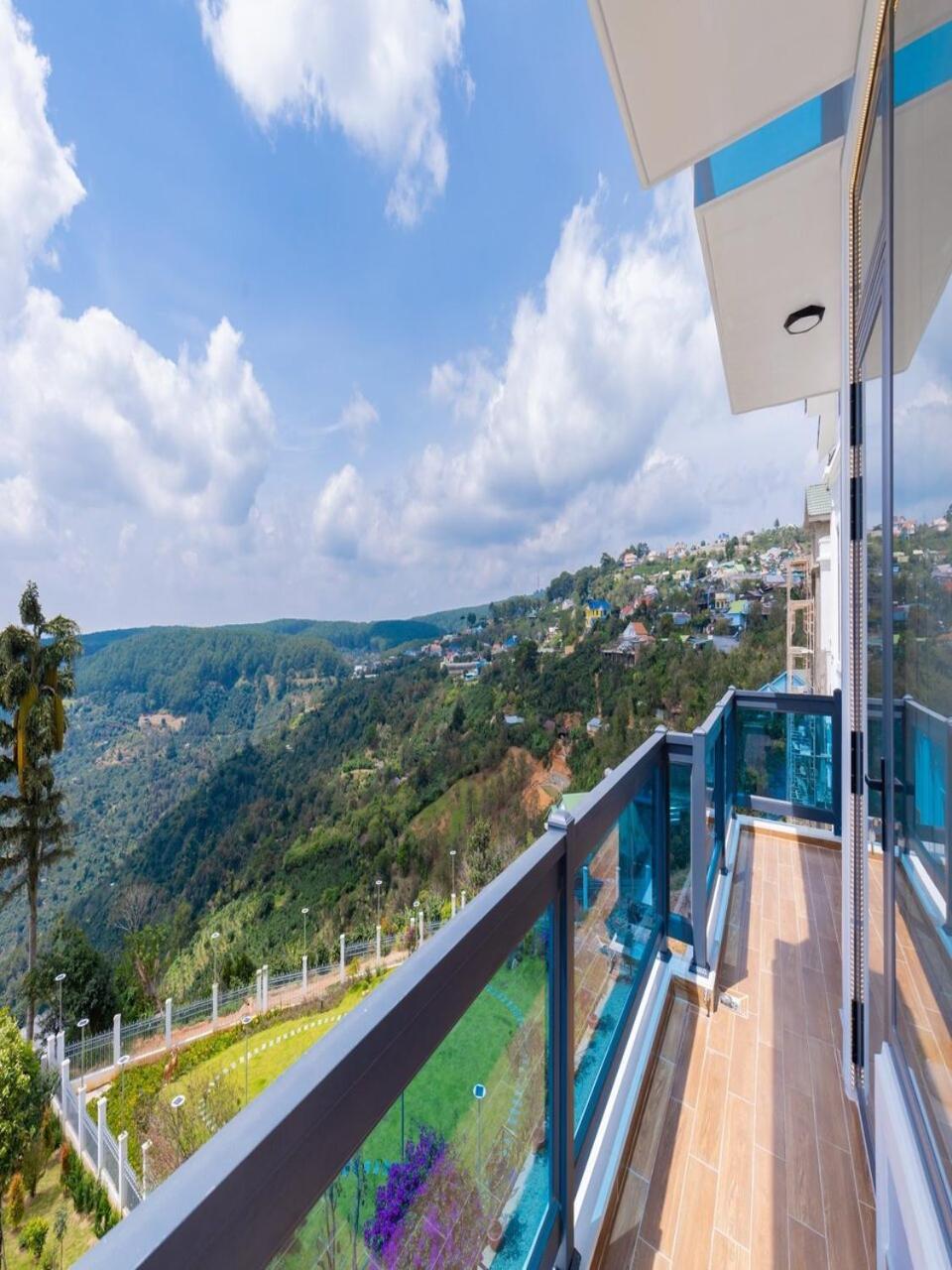 8 Phong Ngu - Noi That Sang Trong - Trung Tam Apartment *