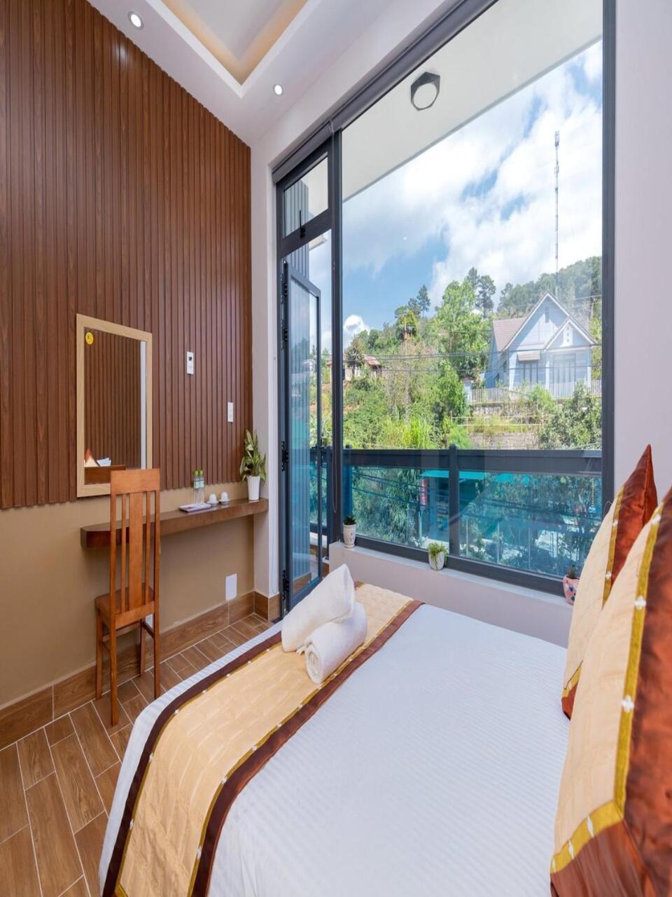 8 Phong Ngu - Noi That Sang Trong - Trung Tam Apartment *