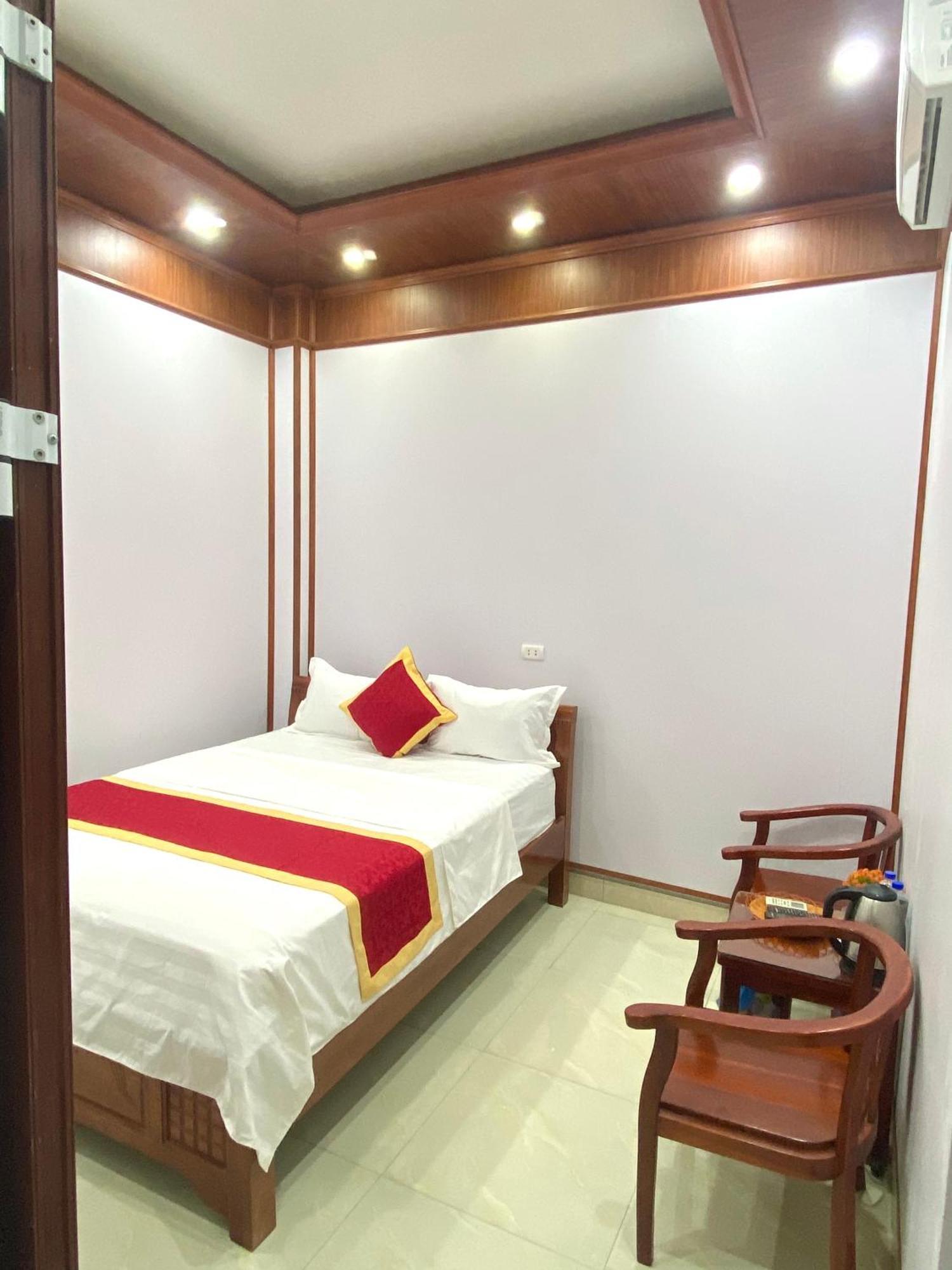 Nha Nghi Viet Nhat Meo Vac