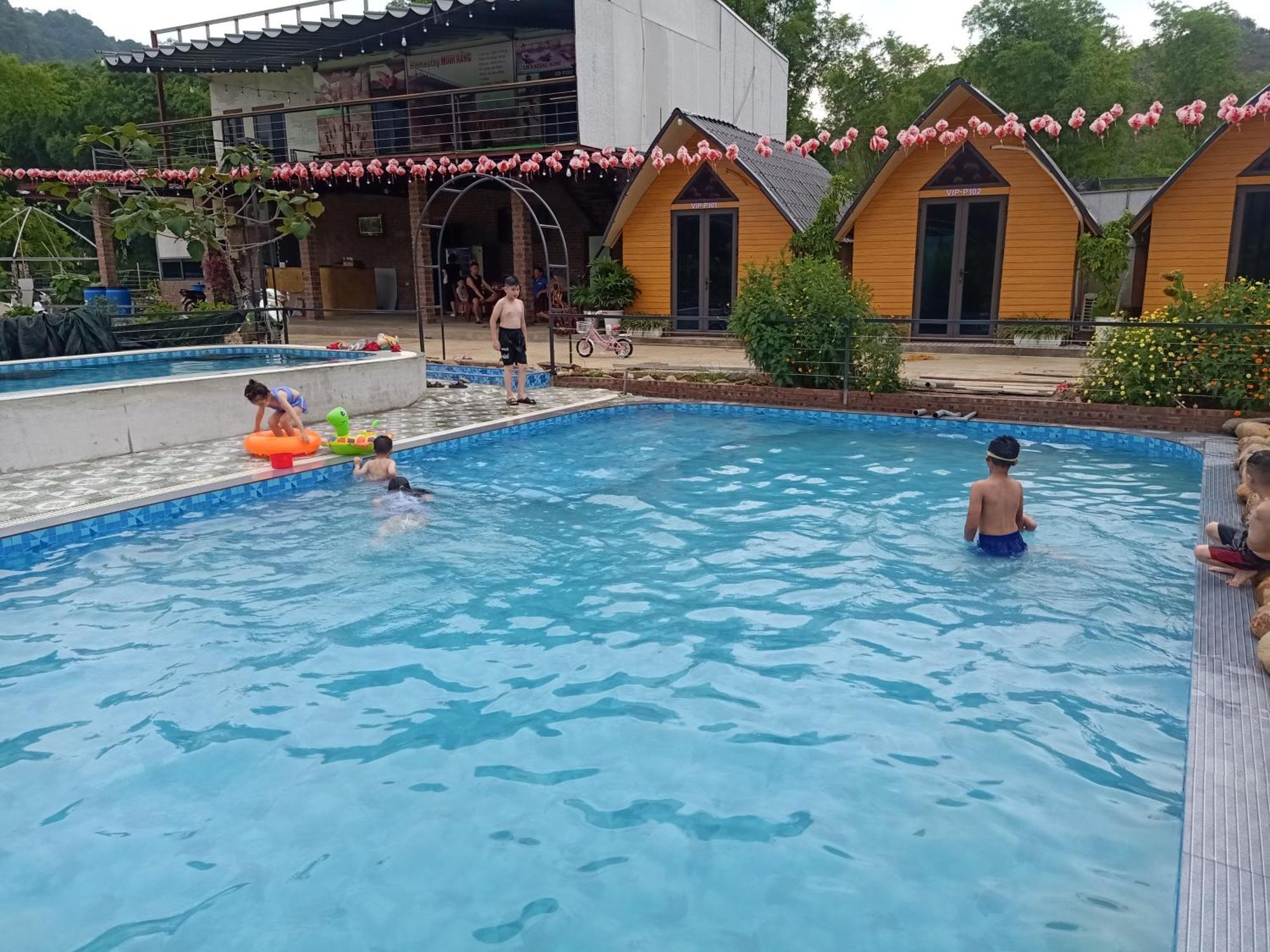 Suoi Khoang Minh Hang Hotel *