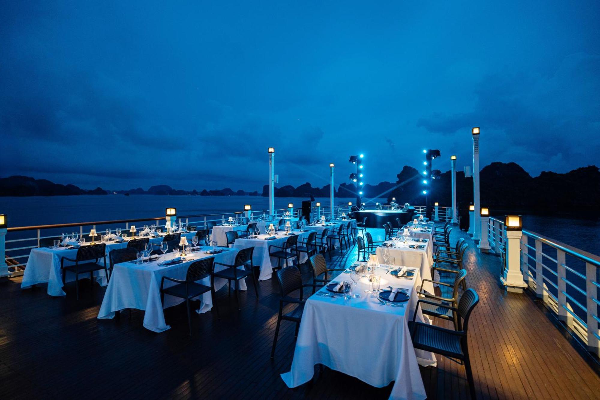 Ambassador Signature Cruise - Lan Ha Bay  Ha Long