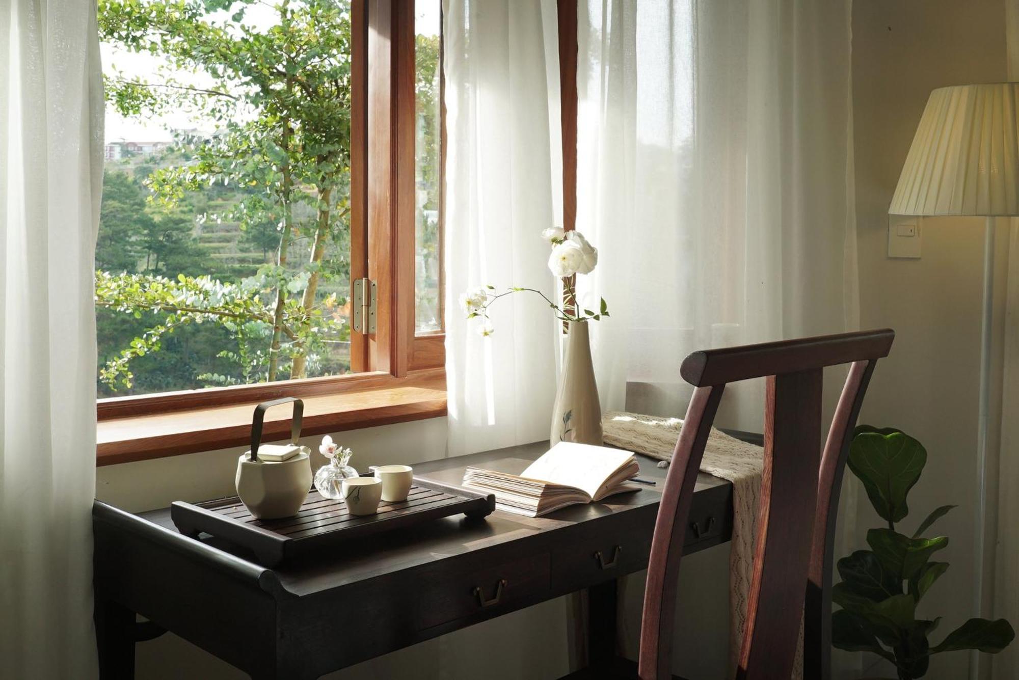 Hotel Emai Valley *
