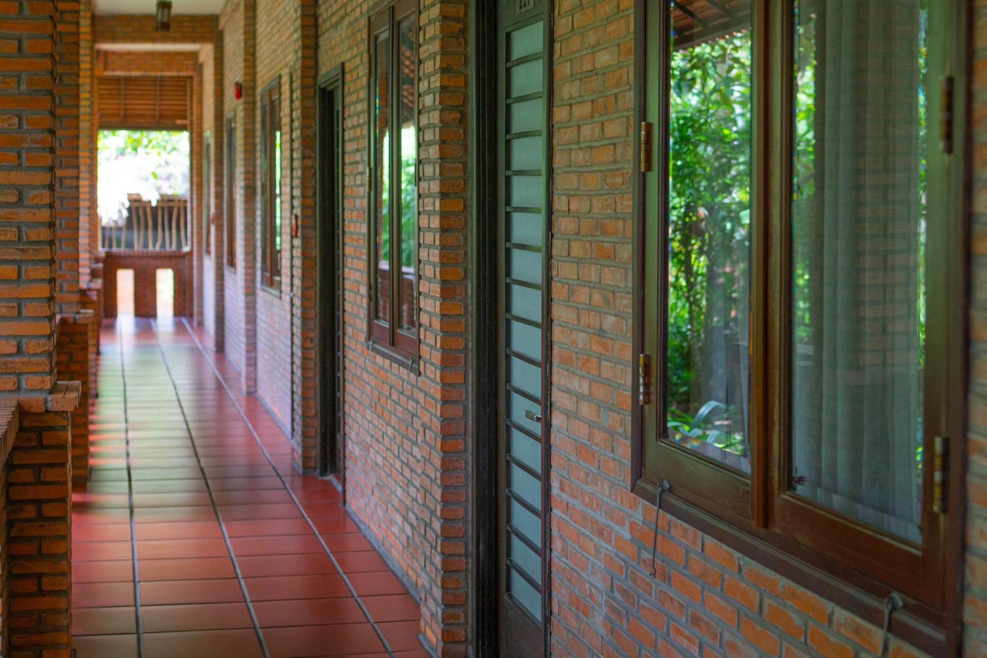 Mekong Long Thanh & Reststop Resort 3*