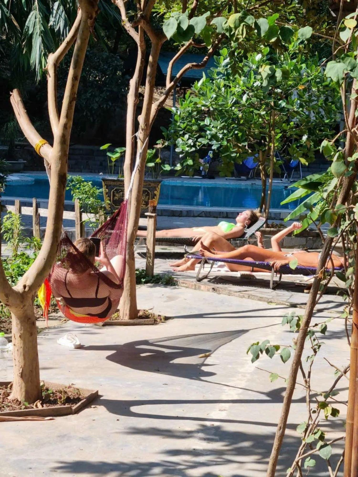 Ở trọ Hoa Lu Eco