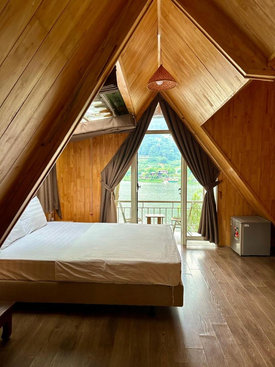 Nha Ven Ho Dong Do, Minh Tri, Soc Son, Ha Noi Homestay Hanoi