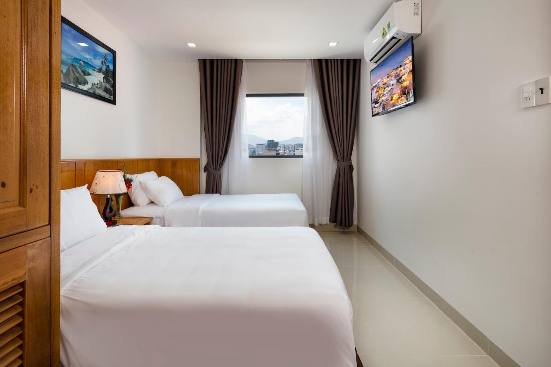 Royal Hotel 3*