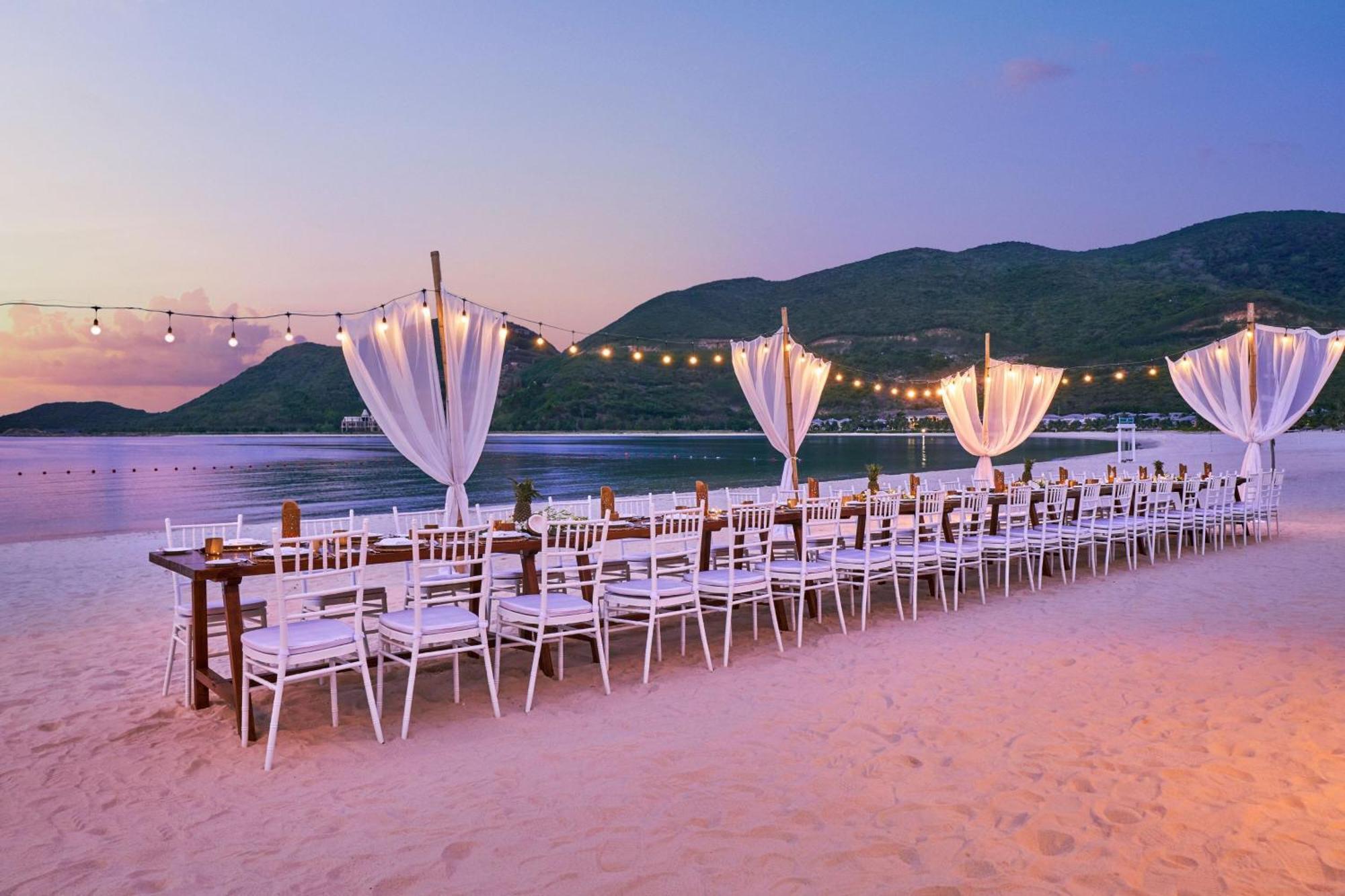 Vinpearl Discovery Sealink Khu nghỉ mát 5*