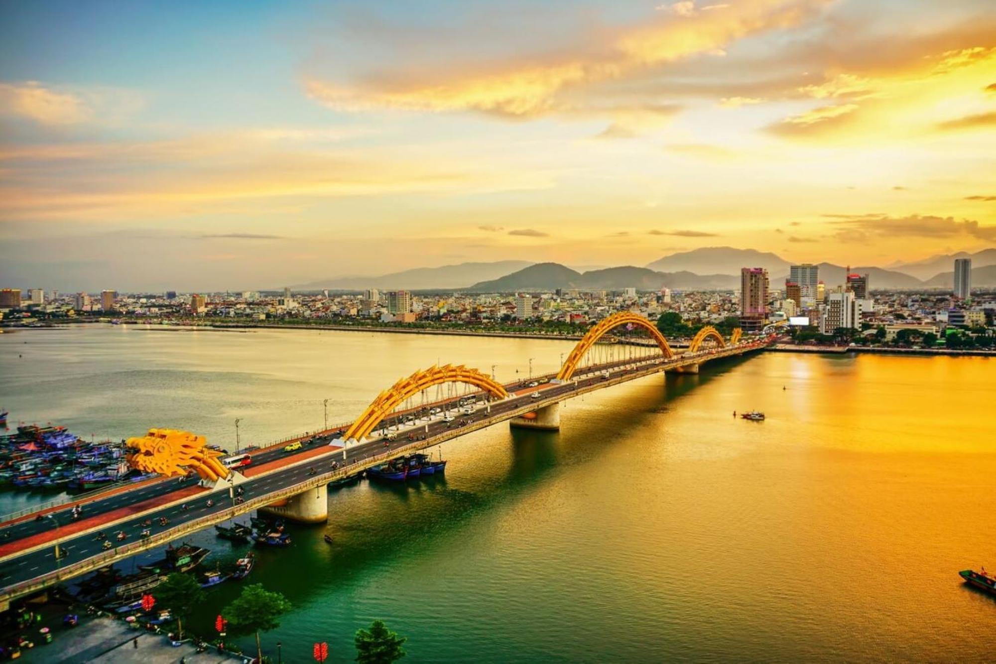 Ibiza Riverfront Powered By Aston 4* Da Nang