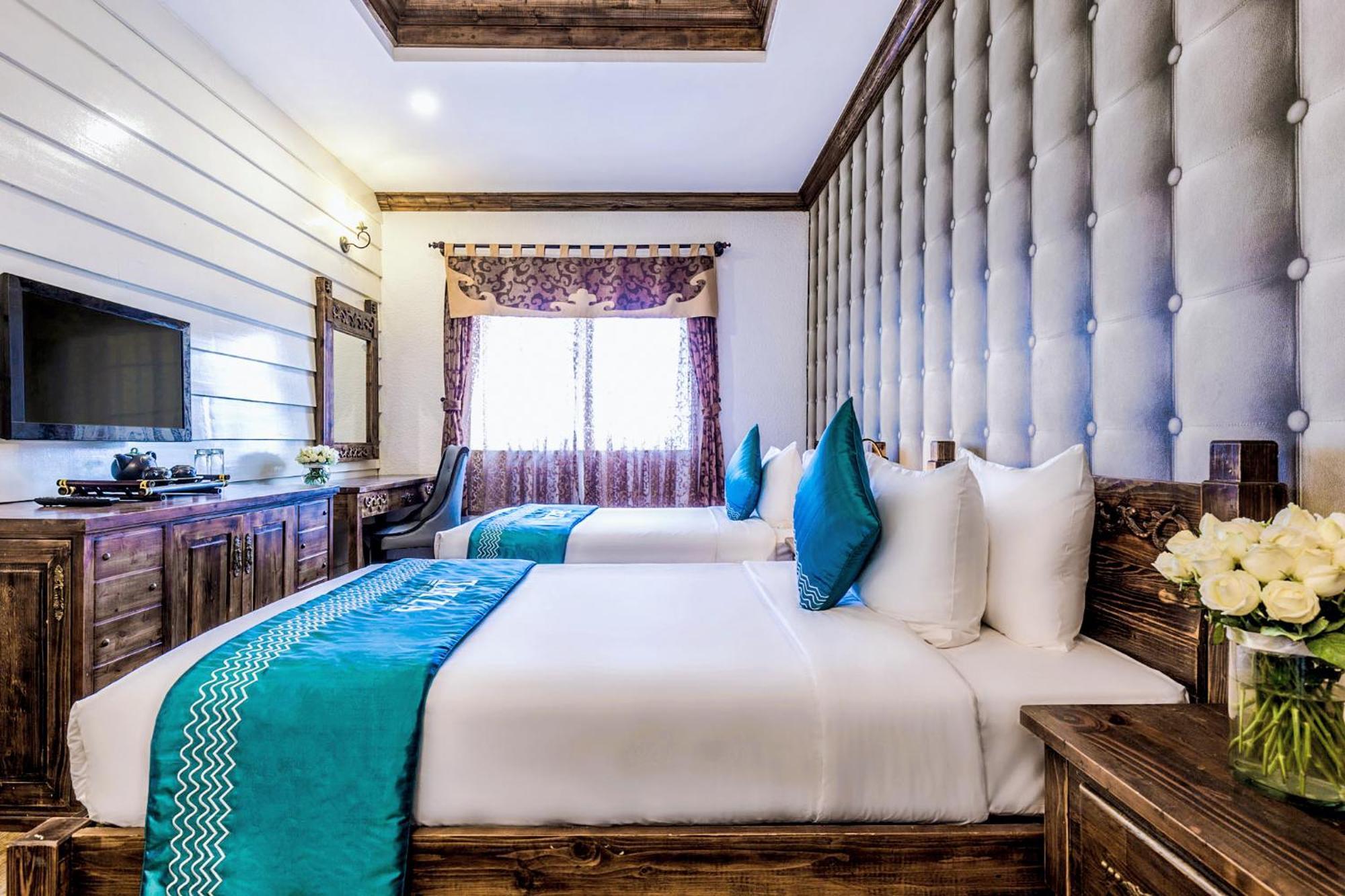 Hotel Ibiza Riverfront Powered By Aston 4*