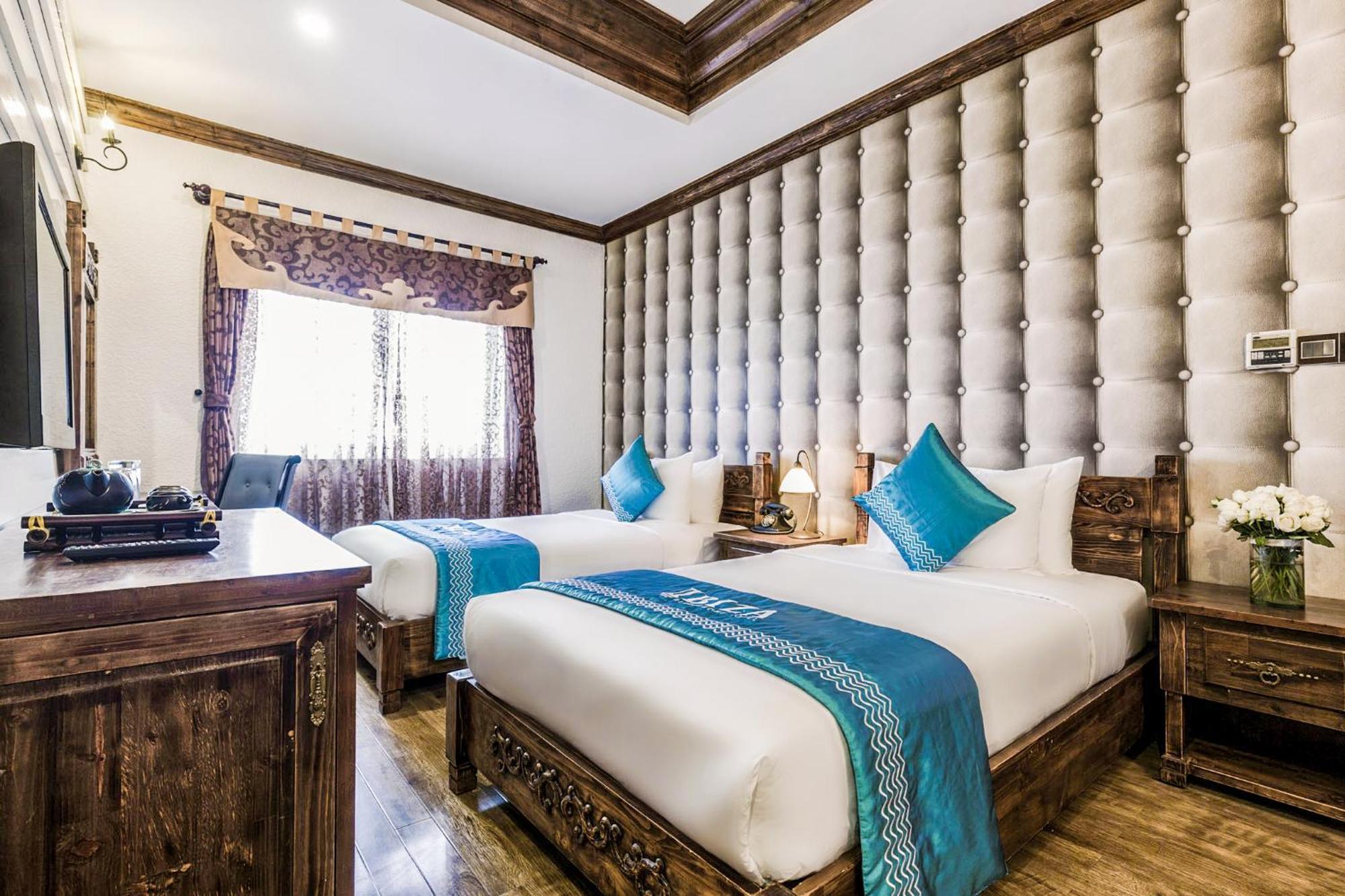 Hotel Ibiza Riverfront Powered By Aston Da Nang