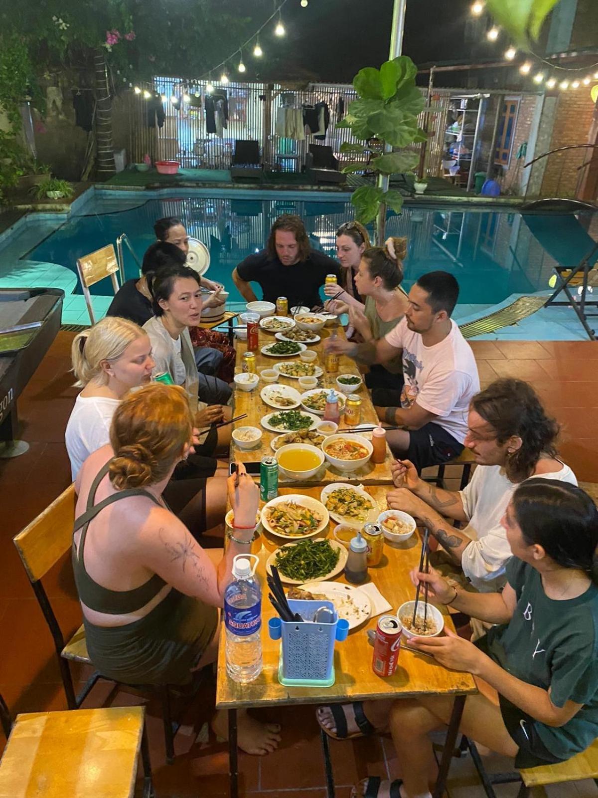 Gecko Backpackers Resort