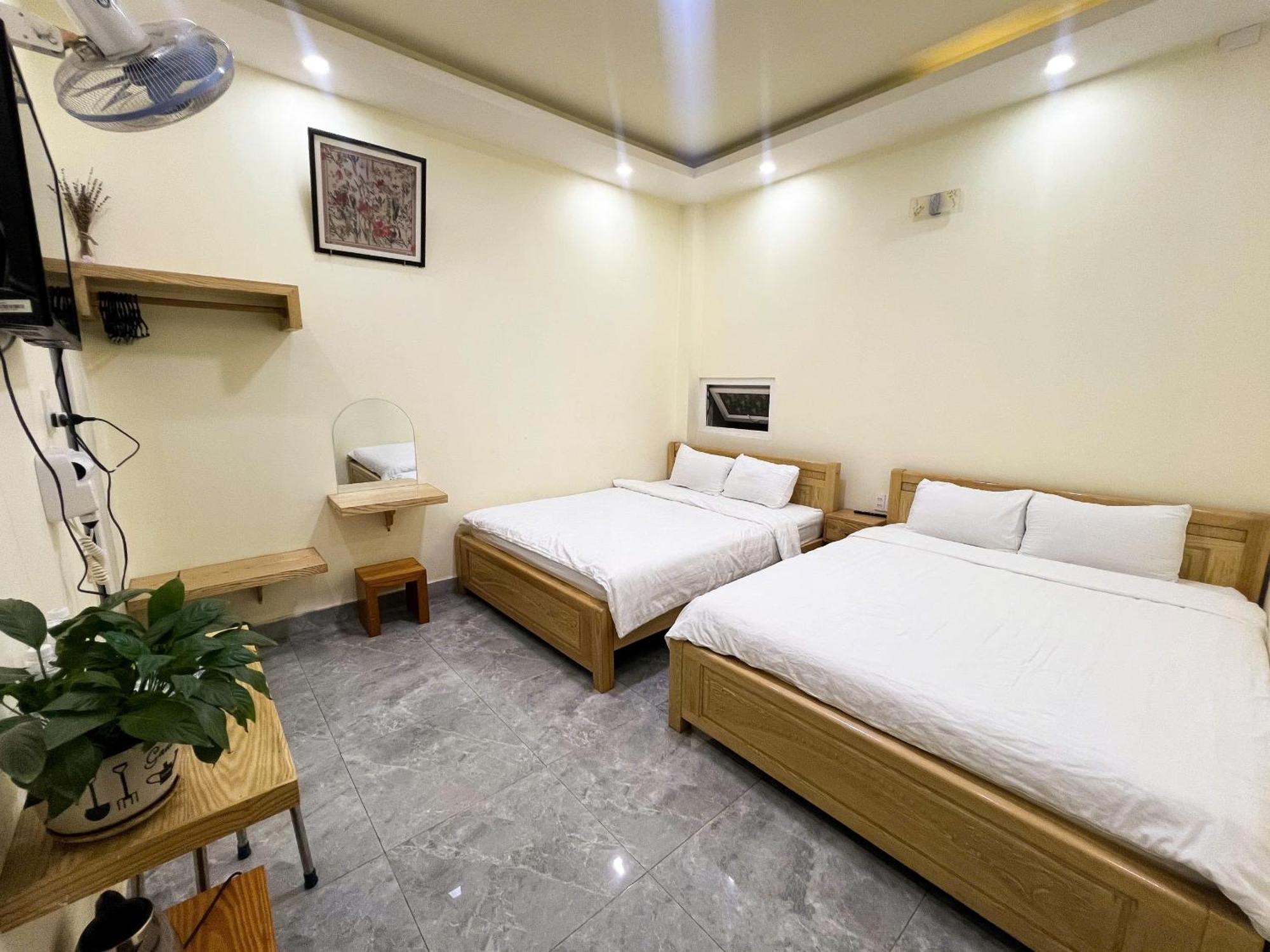 Phung Thinh Hotel 2*