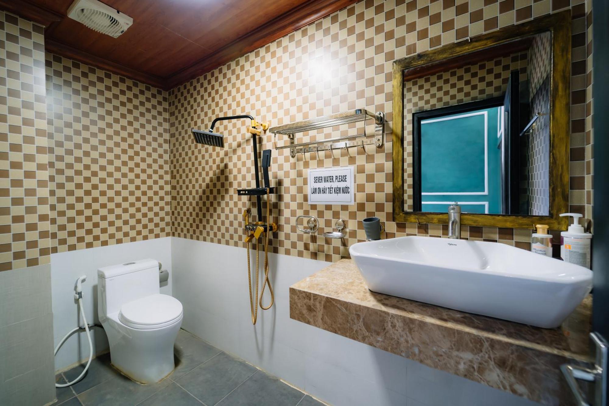 D Ha Giang Homestay Dong Van (Ha Giang)