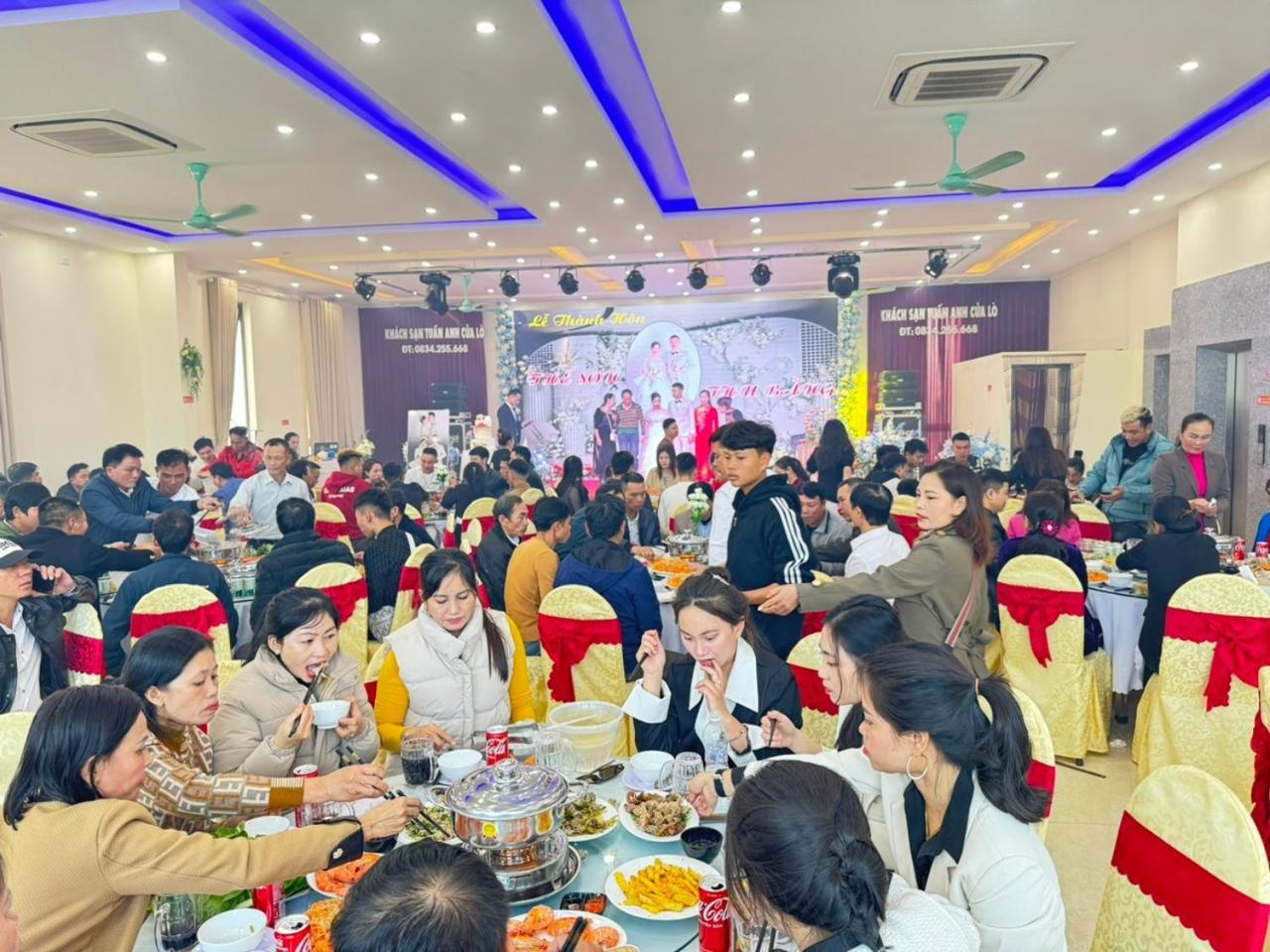 Khách sạn Tuan Anh Cua Lo
