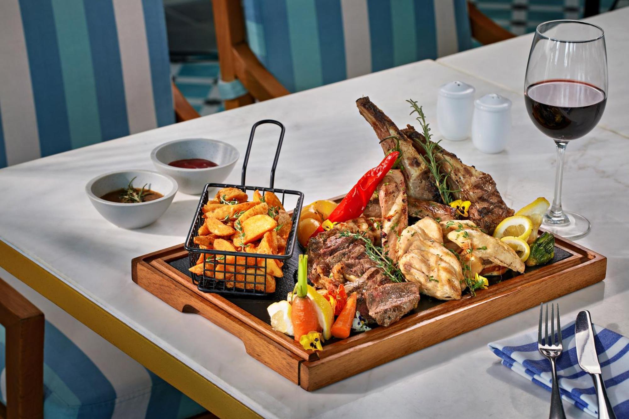 Vinpearl & Long Nha Trang Cam Ranh
