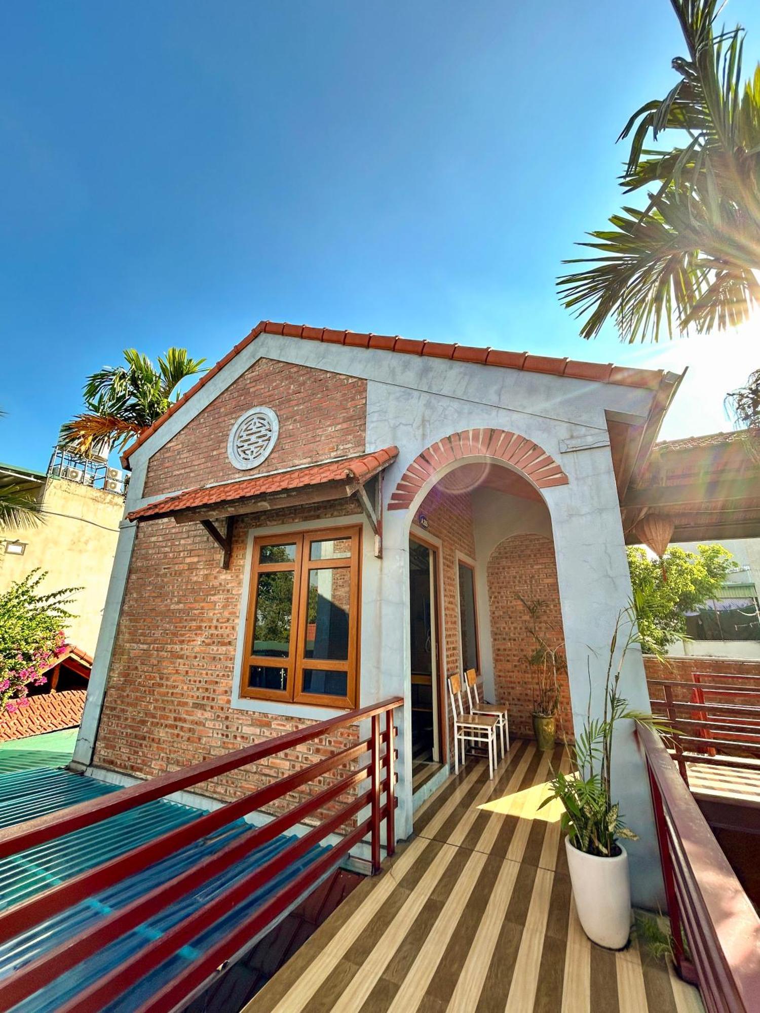 Gecko Backpackers Resort *