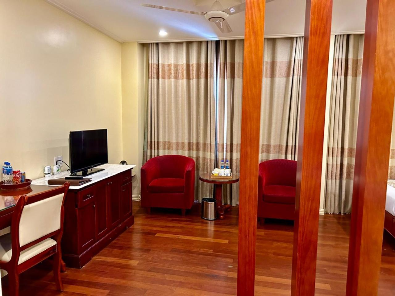 Khach San Sa Chi - Khách sạn 3*