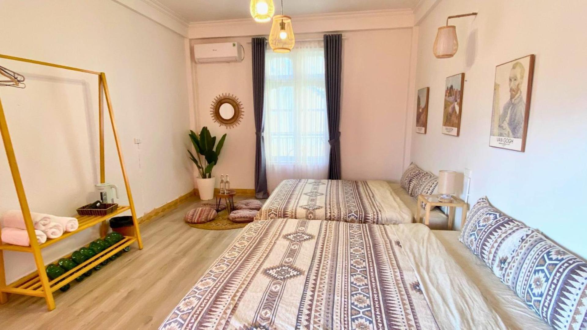 D 3 Guest house