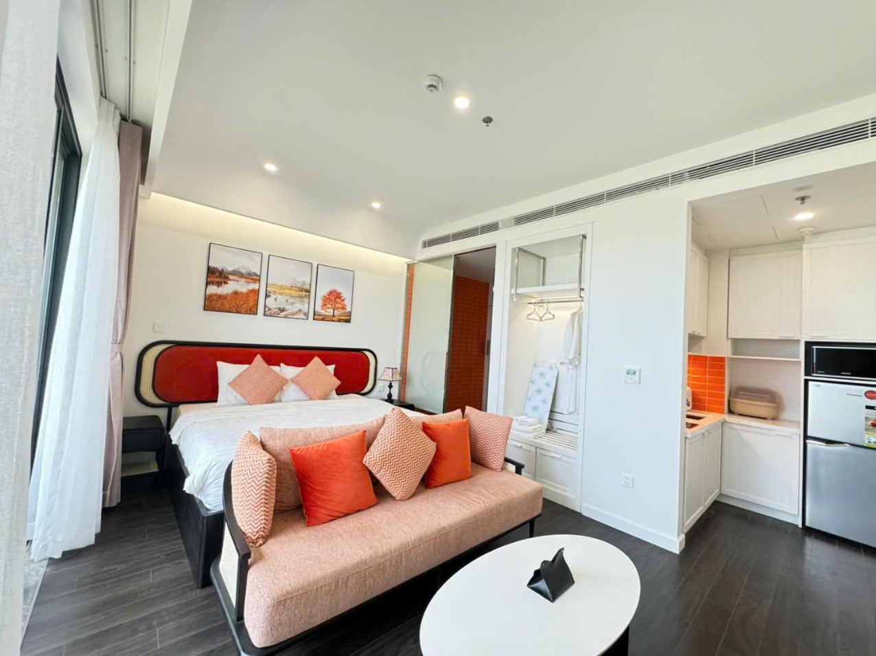 Rosie Hillside Seaview Phu Quoc Apartment