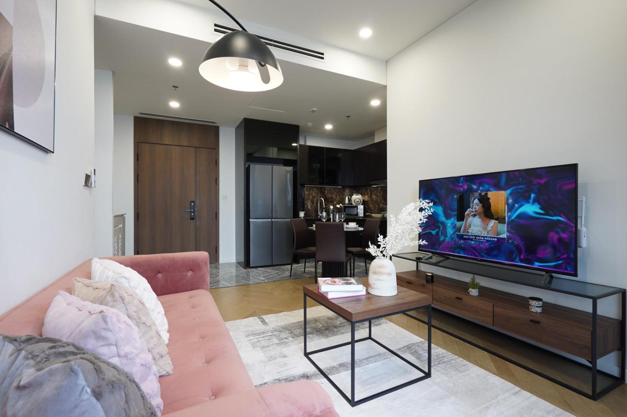 Lumiere Riverside By Aura Luxury * Ho Chi Minh City