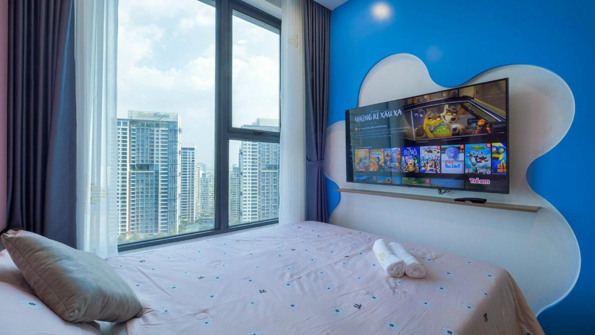 Lumiere Riverside By Aura Luxury * Ho Chi Minh City
