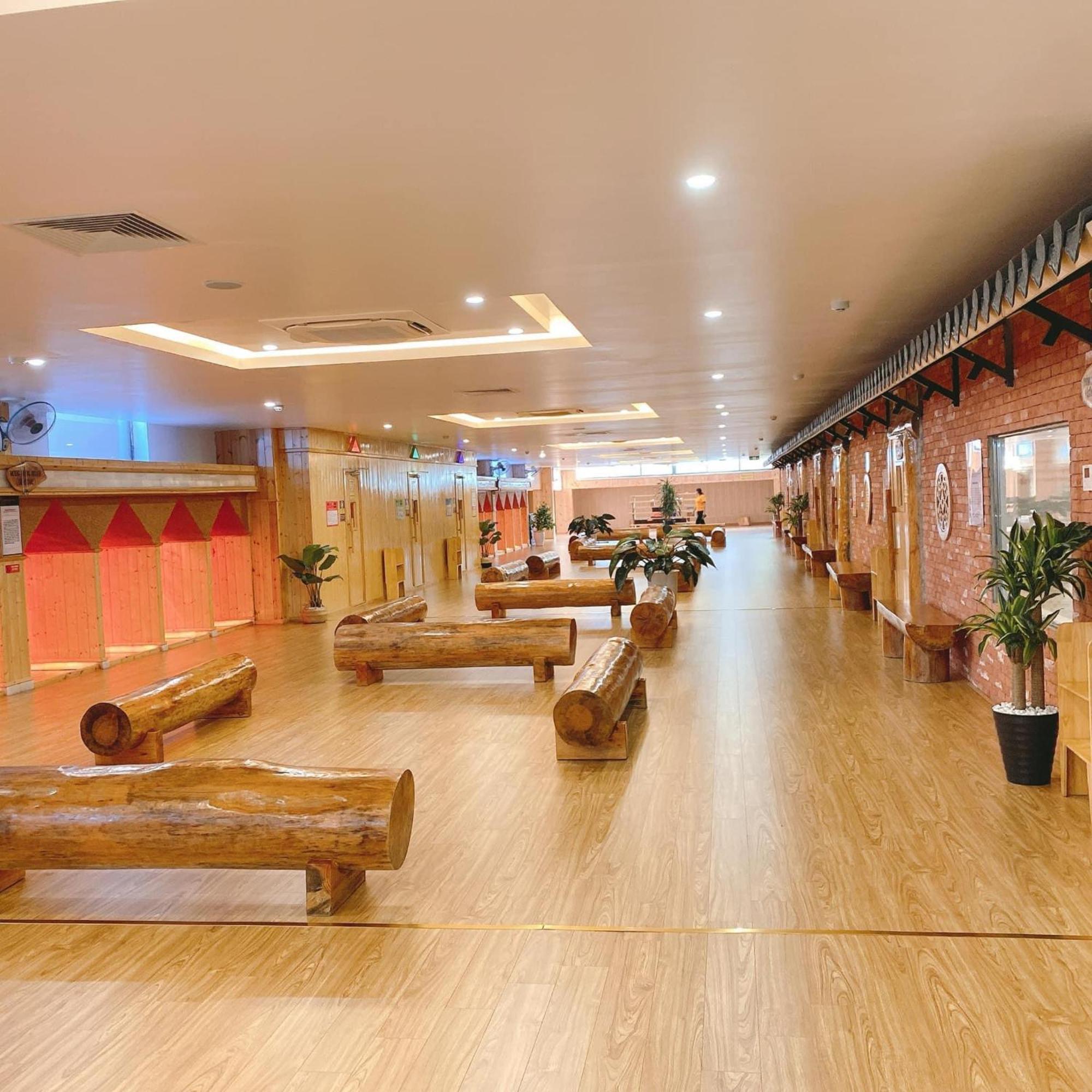 New Hotel