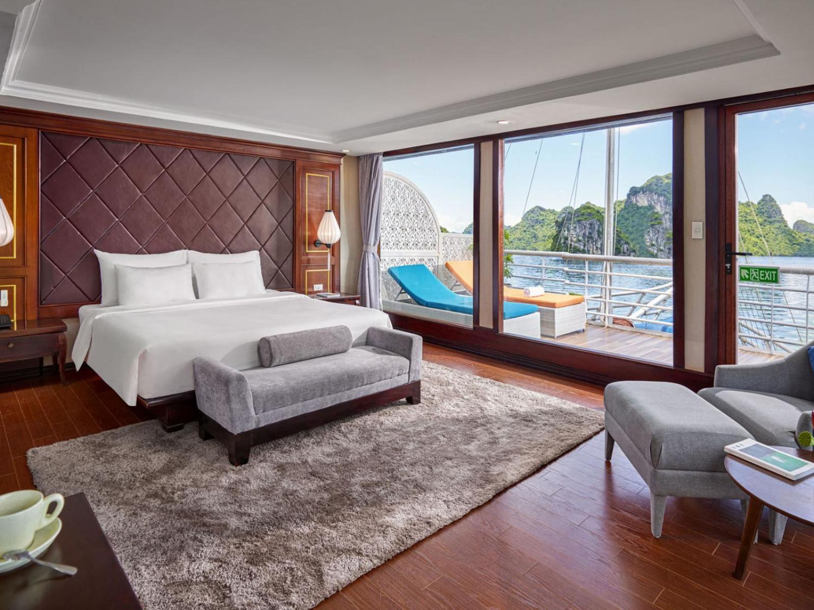  Lotus Boutique Cruise Ha Long