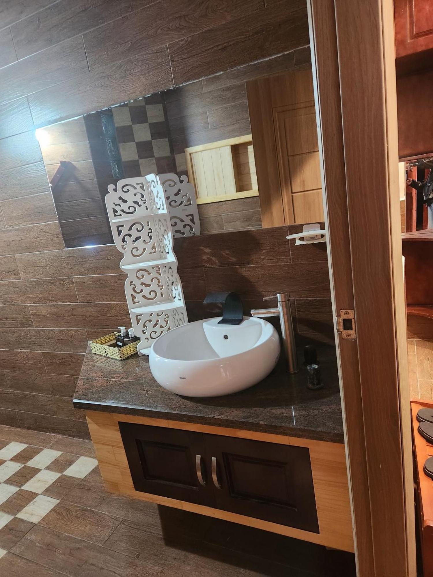 Aparthotel Dii & More Đà Lạt