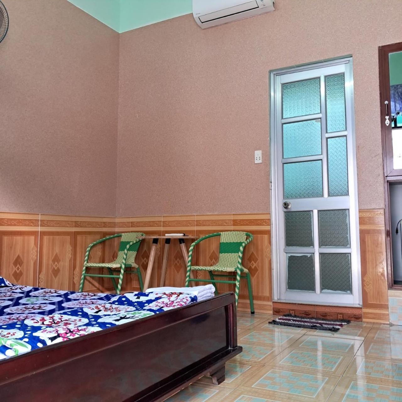 Motel Gia Long
