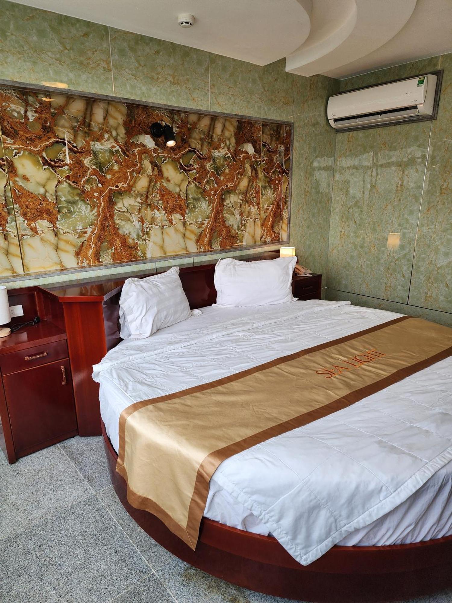 Sea Light Hotel