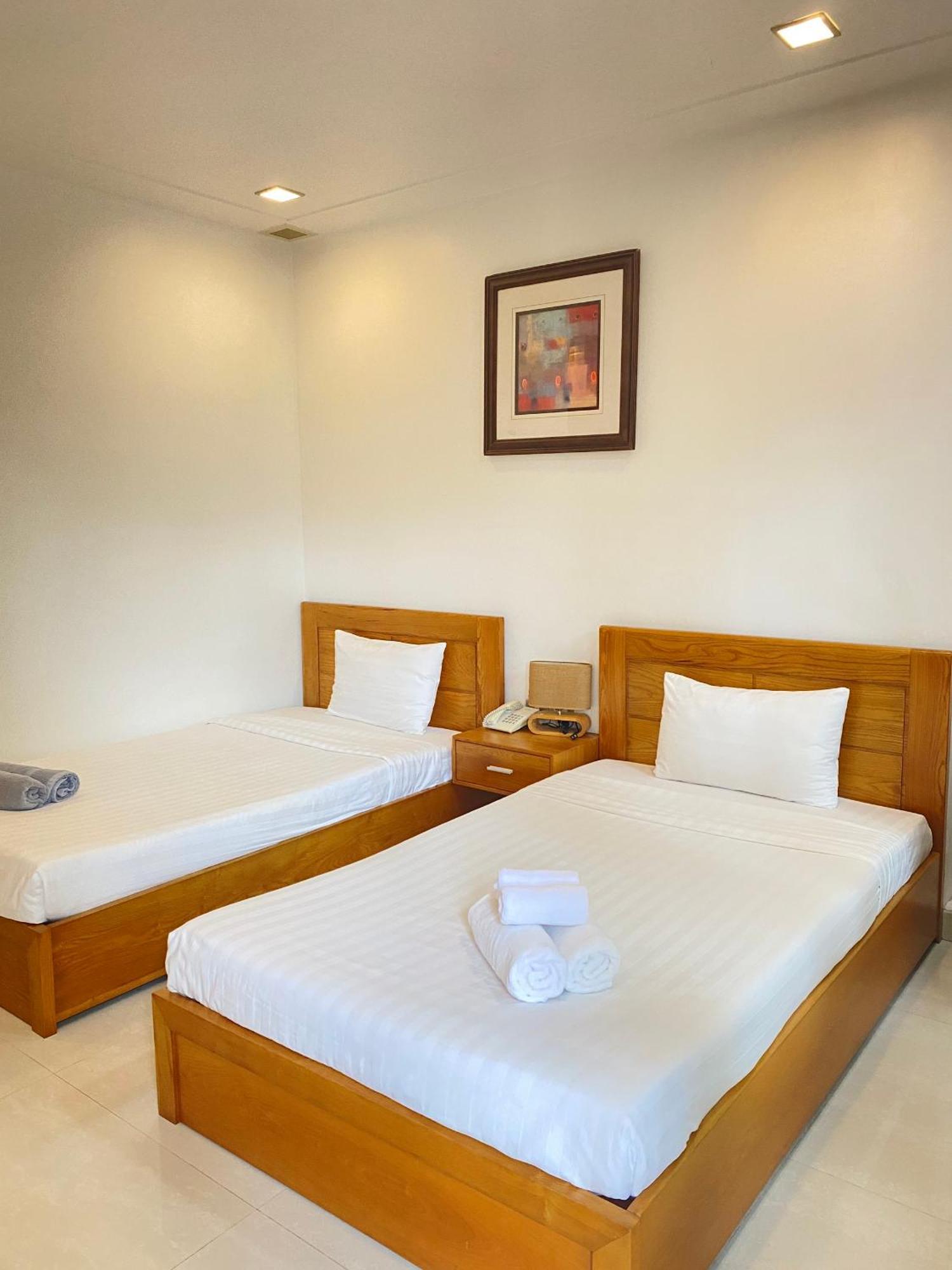 Qli Hotel 3*