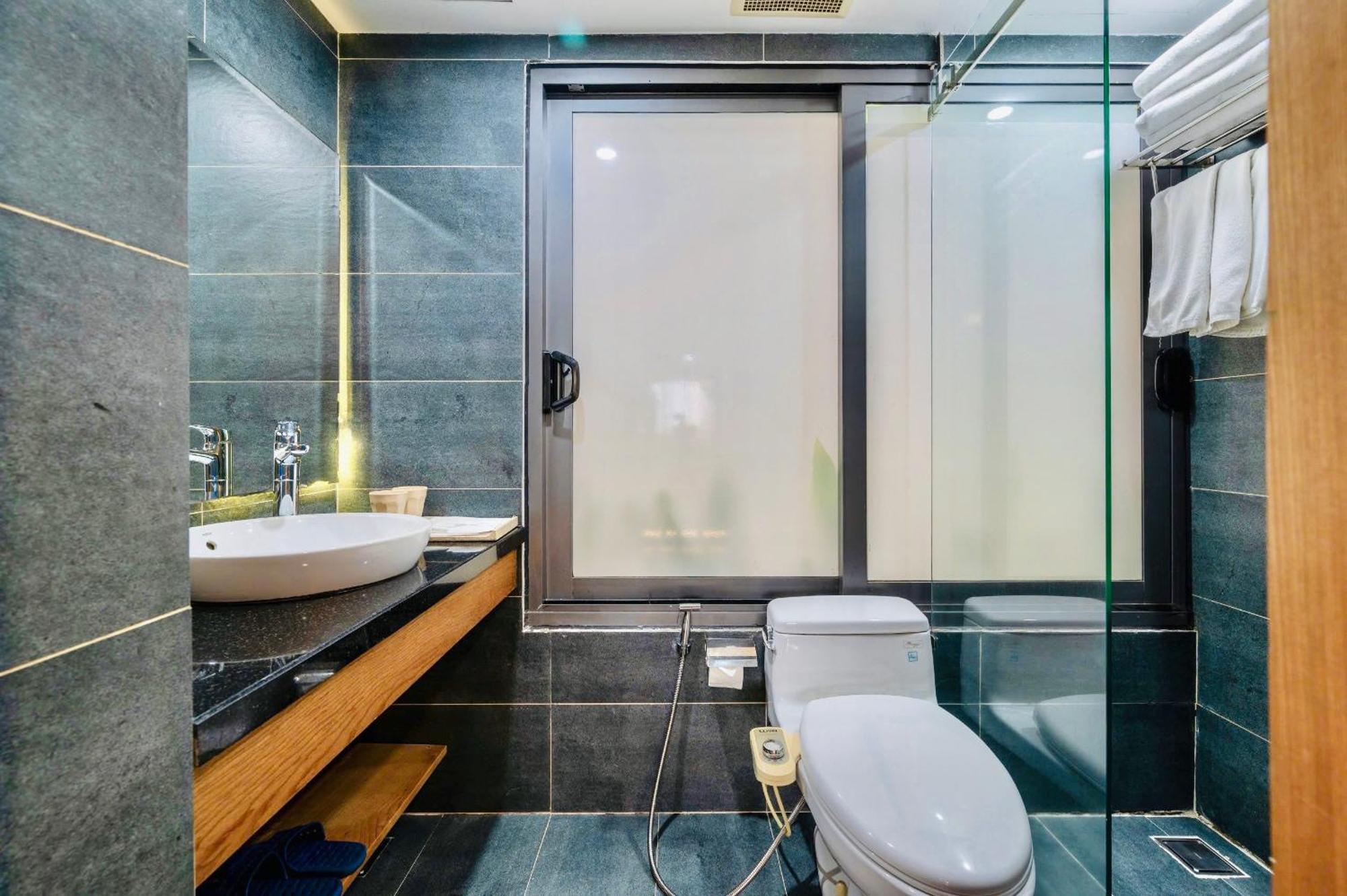 John Boutique Hotel 3*