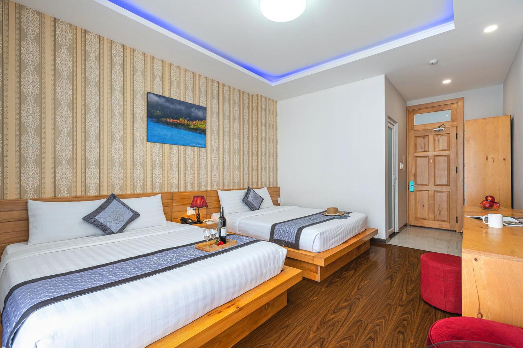 Wind Hotel 2*