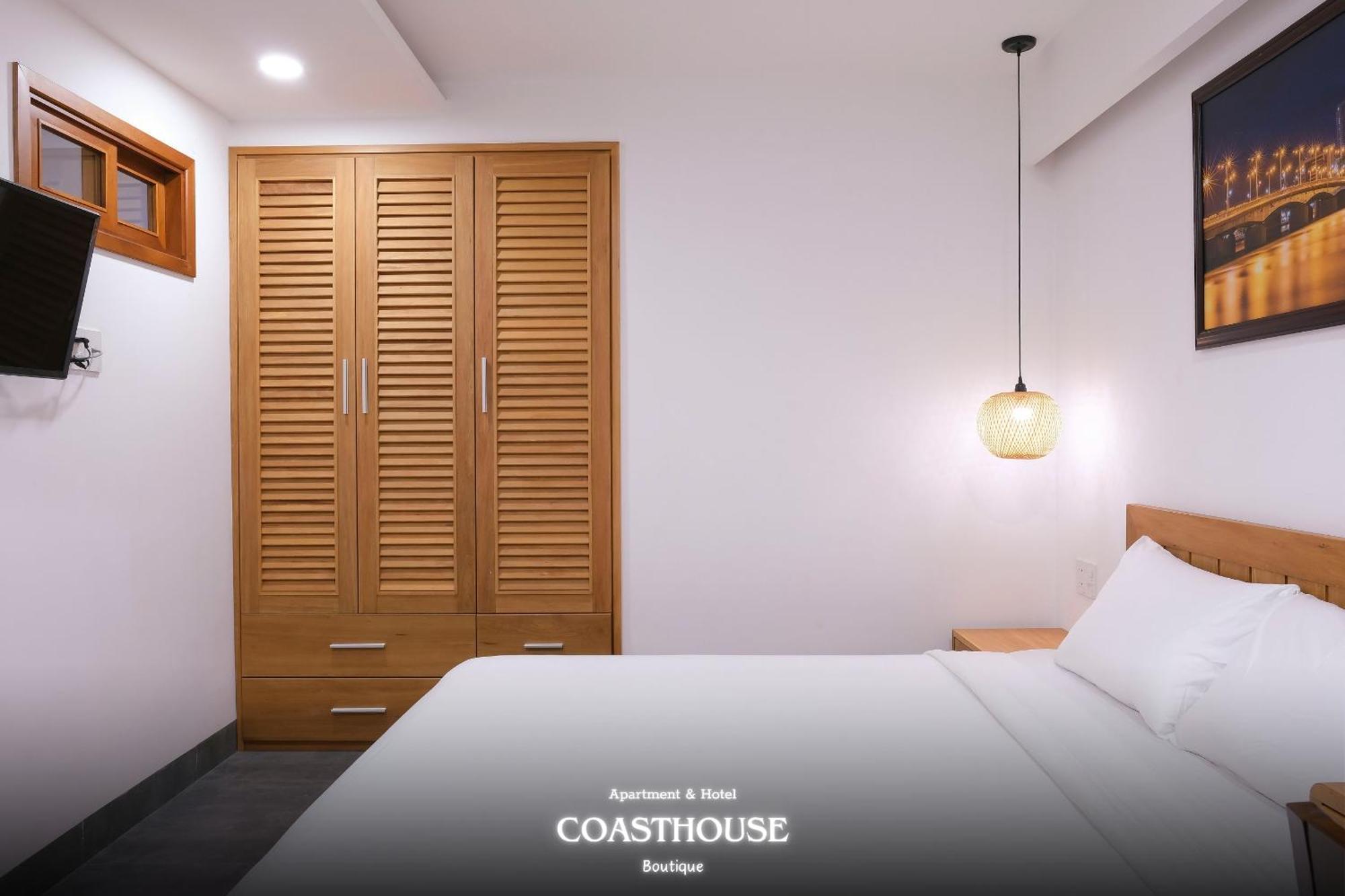 Coast House Boutique