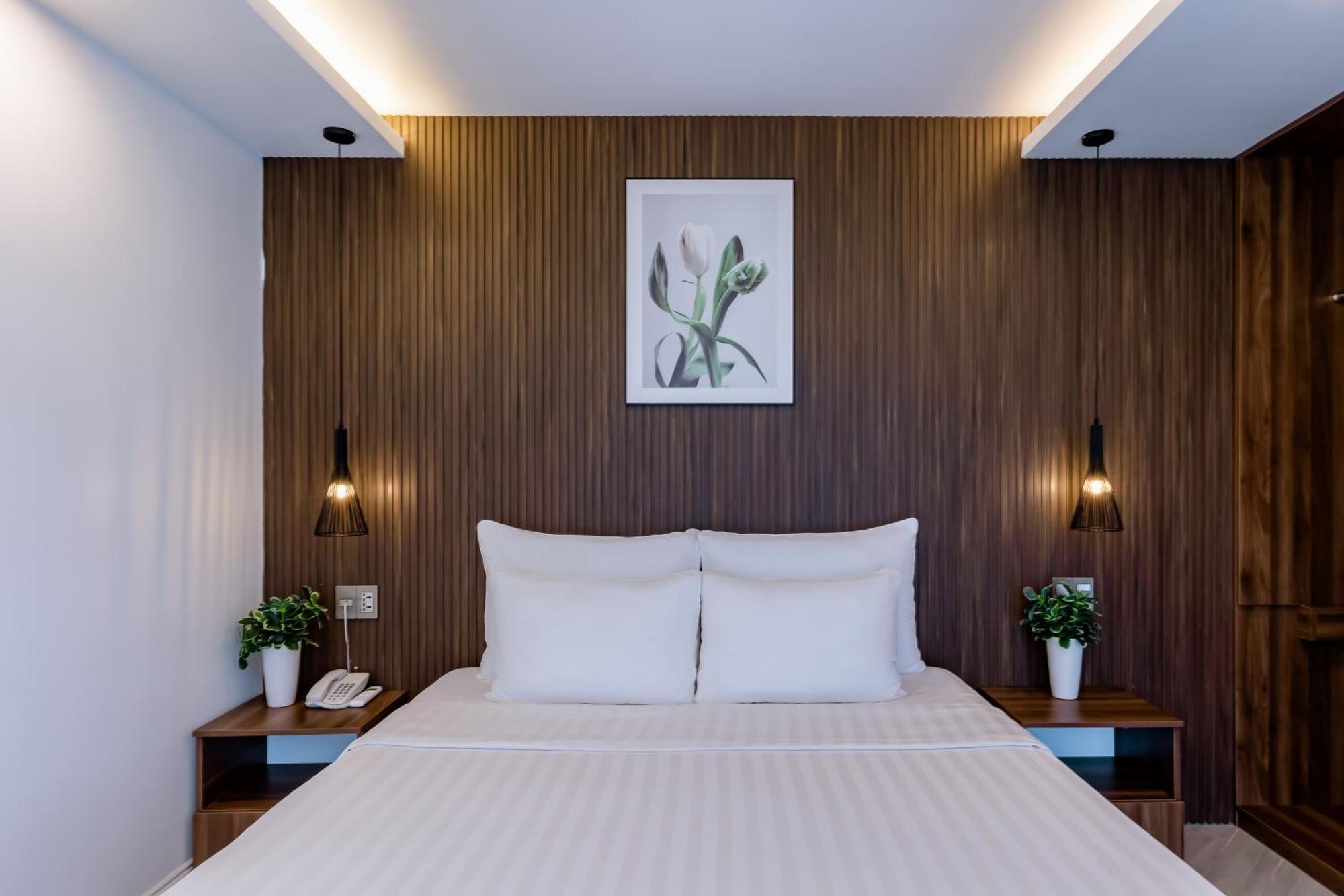 Tuấn Ninh 2 Khách sạn Chi Khu Co Ong