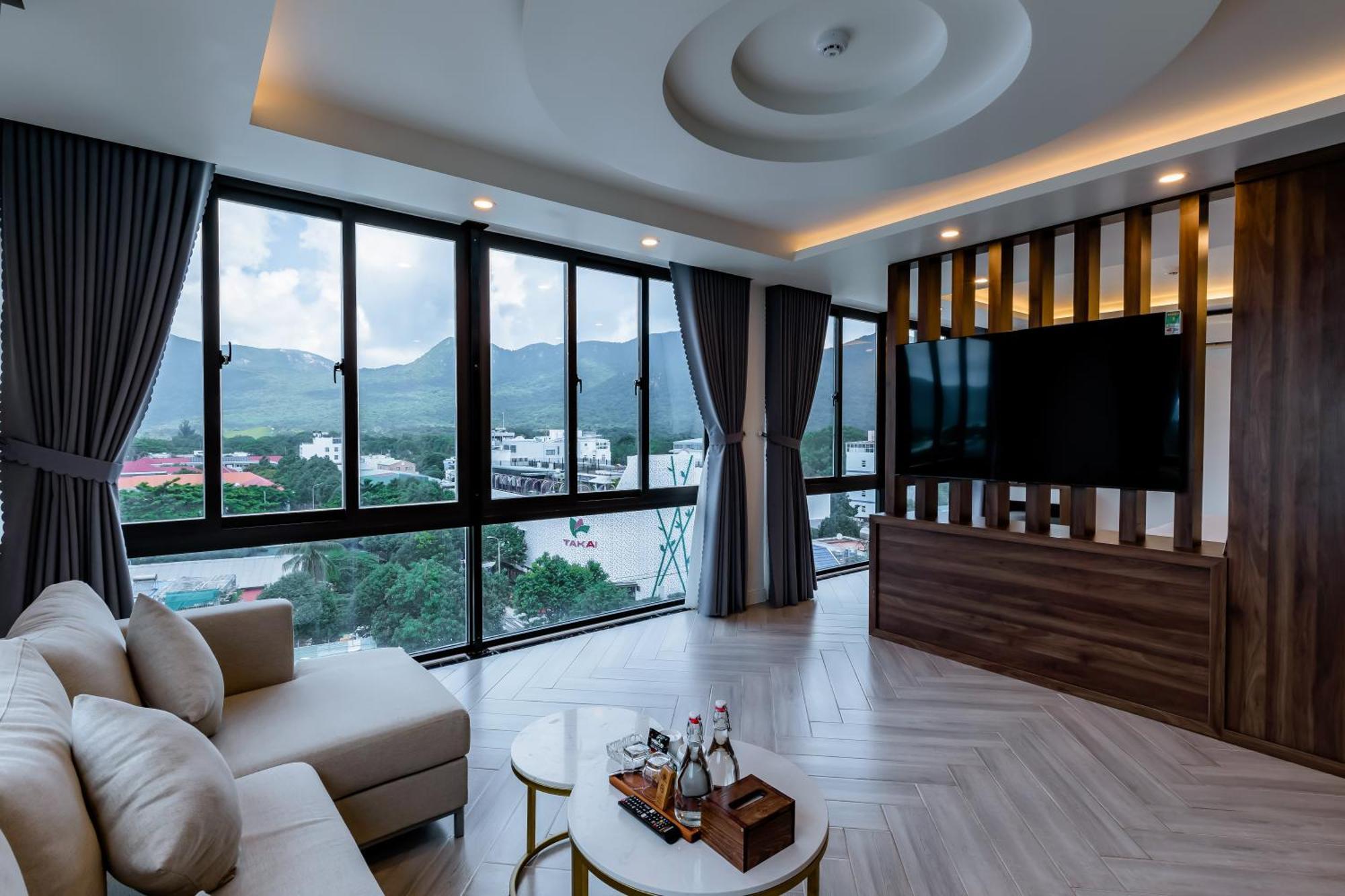 Tuấn Ninh 2 Chi Khu Co Ong