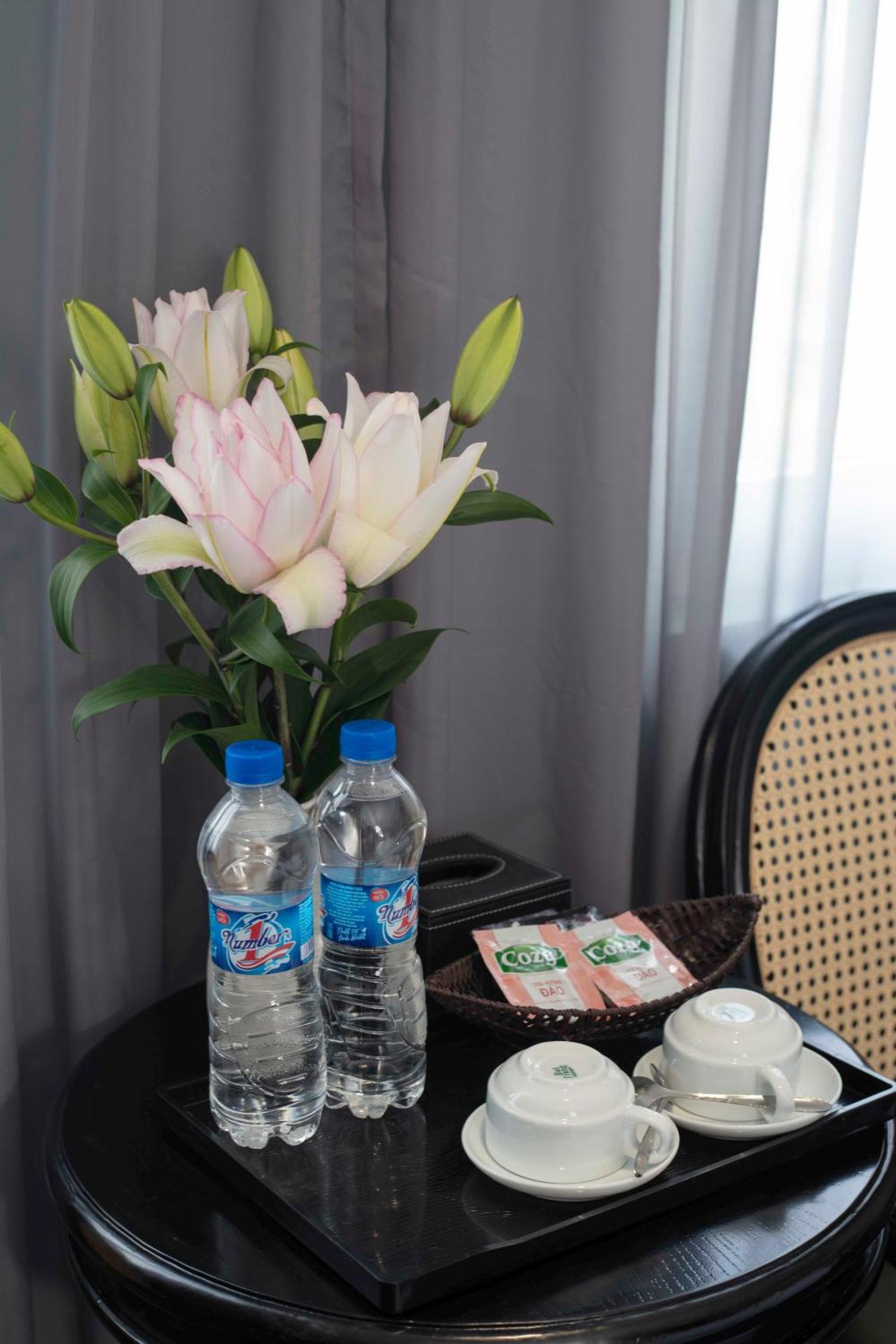 Khách sạn Madelise Palace & Travel 4*