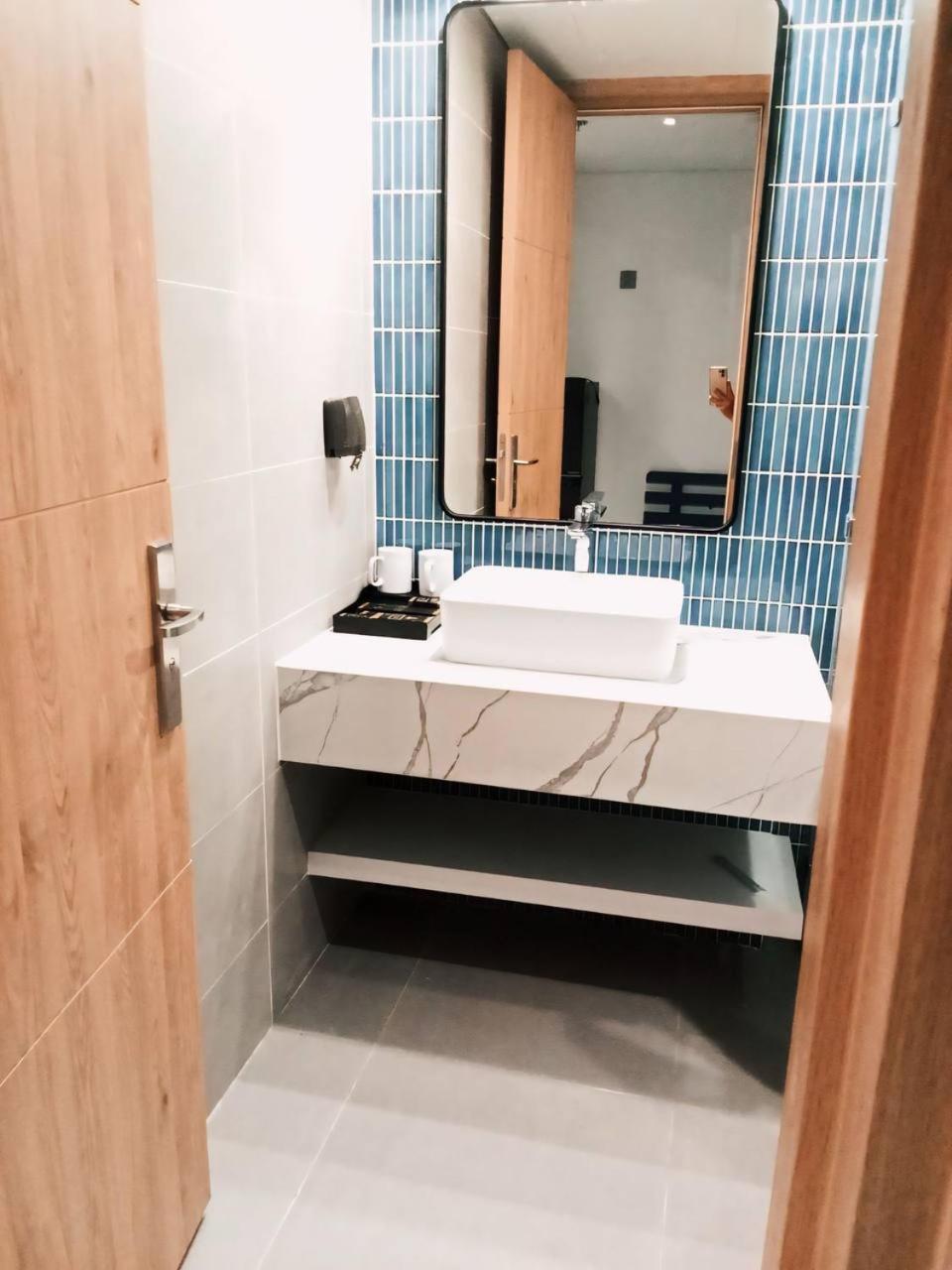 Flamingos Ibiza Tien Tang Cao Nhin Tron View Bien Tien 5*